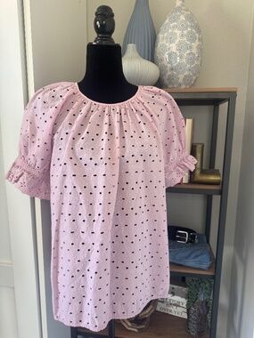 Universal Threads Pink Eyelet Short Sleeve Cotton Top - Size L
